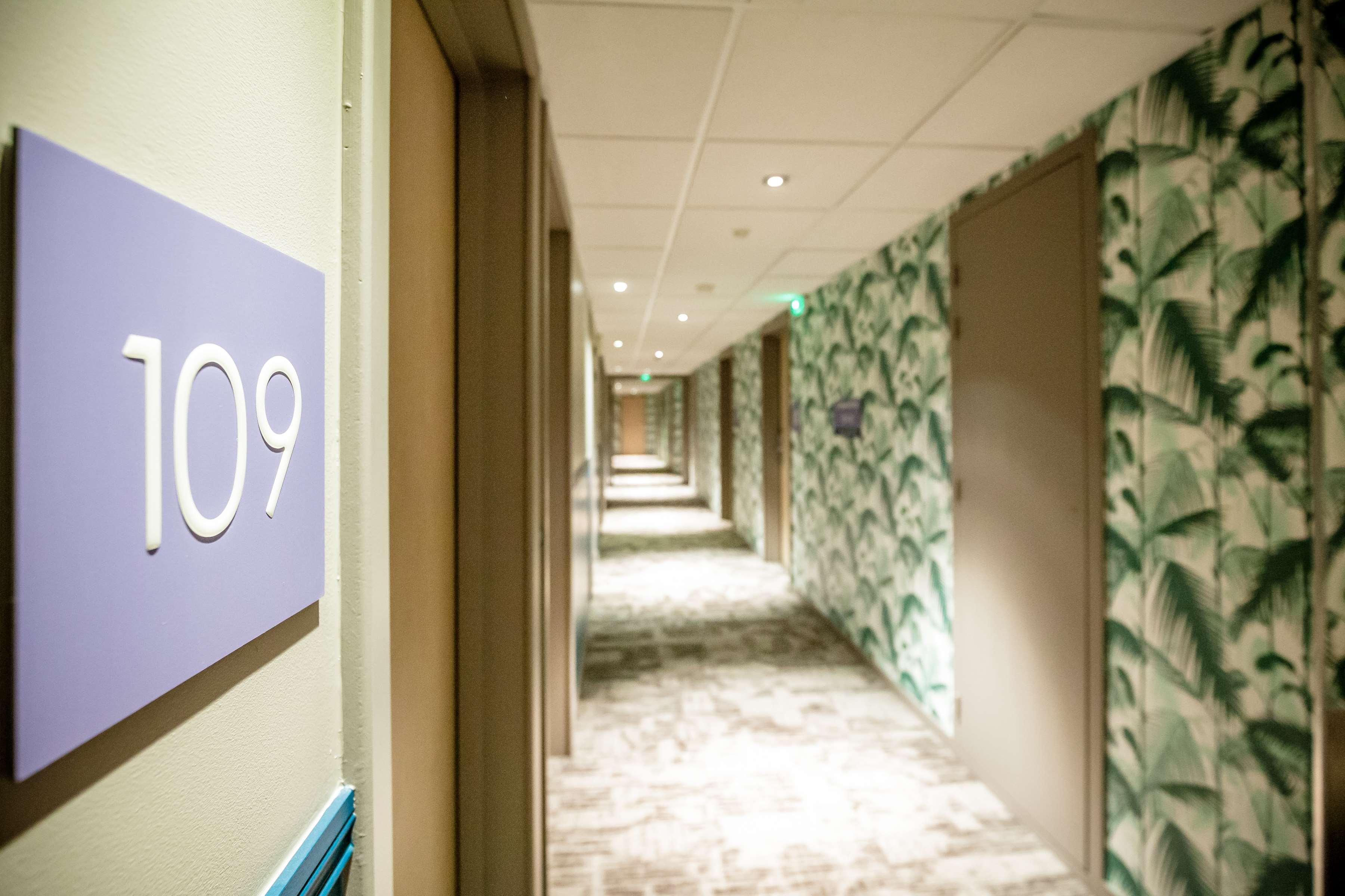 Hotel Western Centre 4*